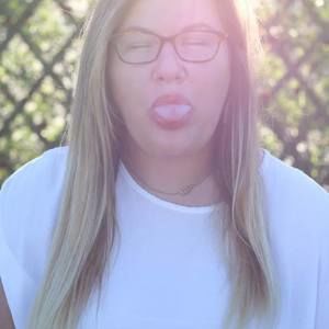 Meet your Posher, Brittney